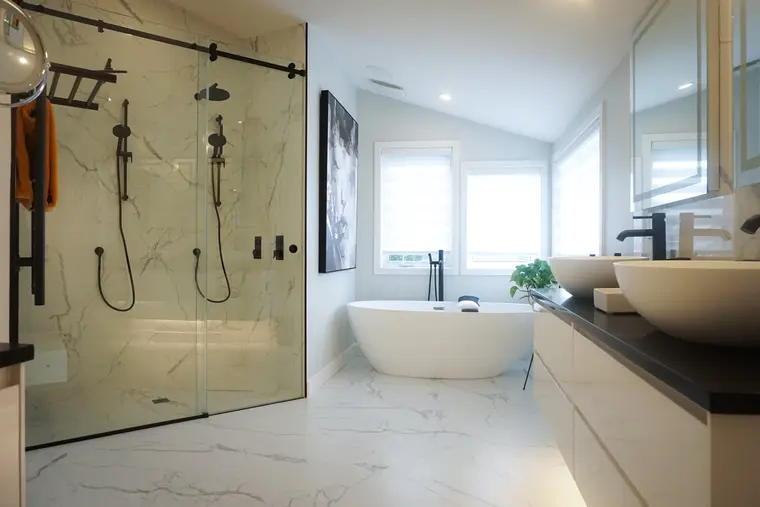 Salle de bain complète — réalisation Construction Voghel